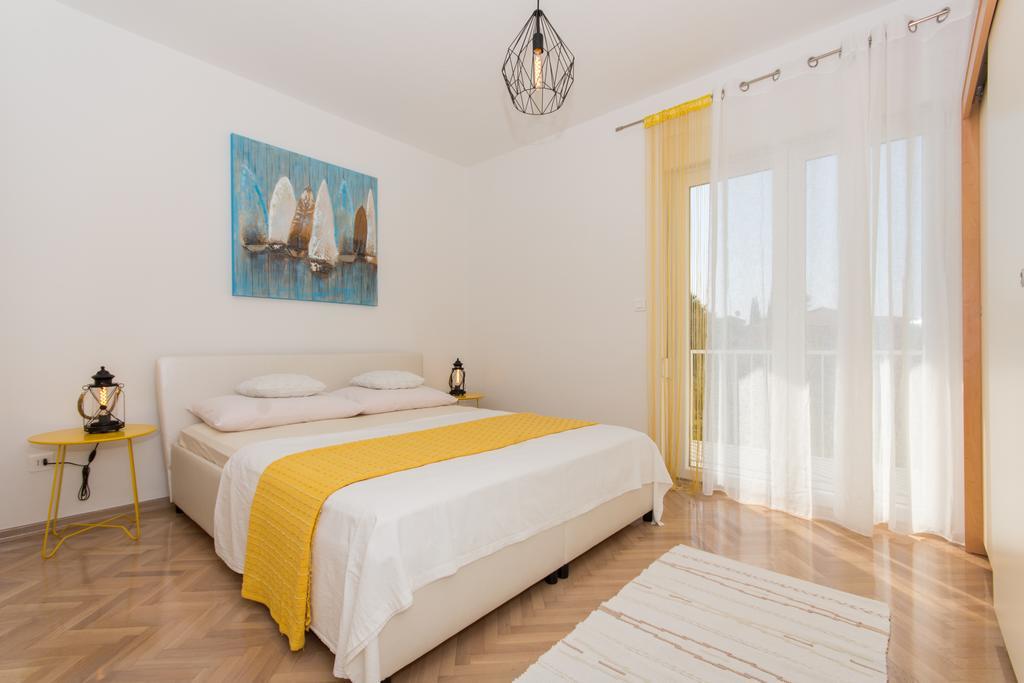 Apartment Mika1 Trogir Exterior foto