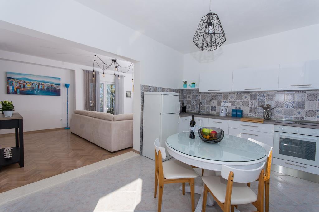 Apartment Mika1 Trogir Exterior foto