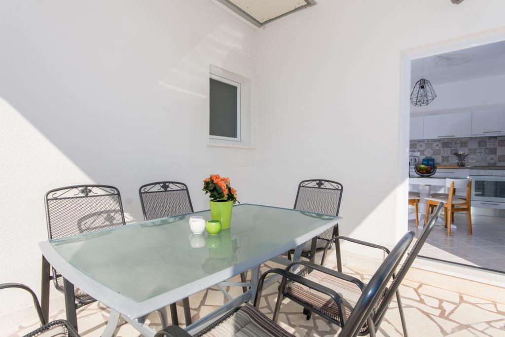 Apartment Mika1 Trogir Exterior foto