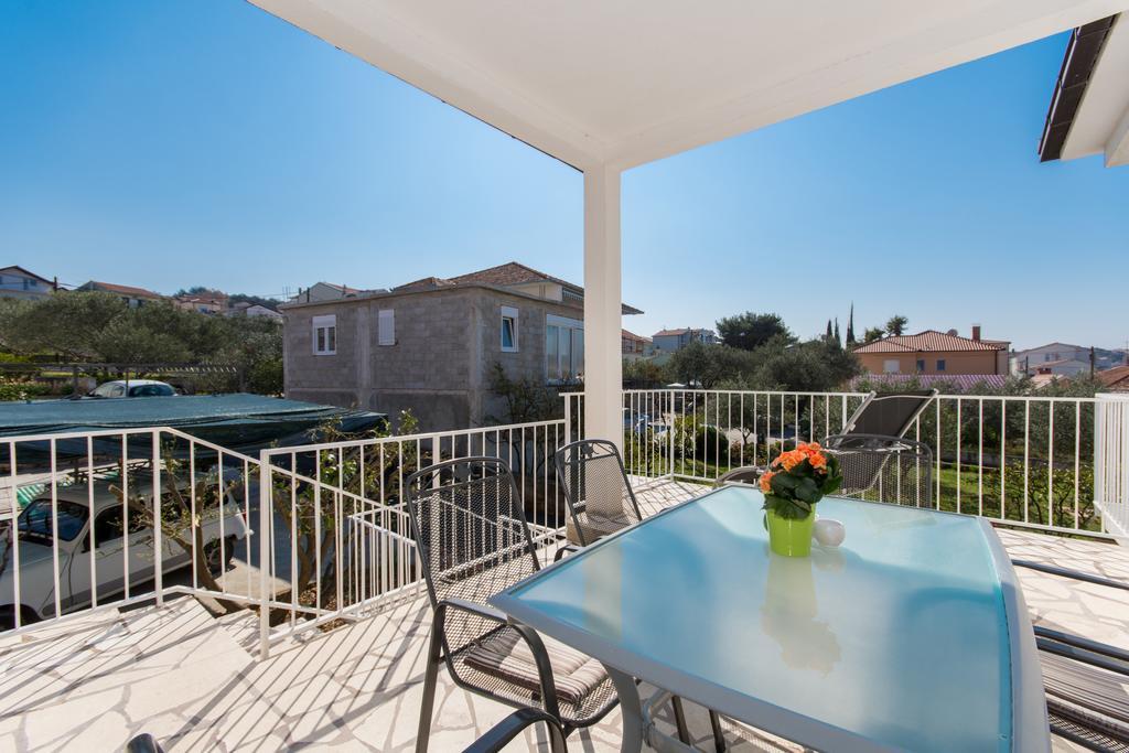 Apartment Mika1 Trogir Exterior foto